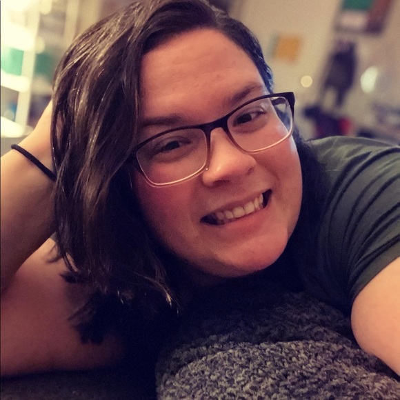 Meet your Posher, Samantha - Picture 4 of 7